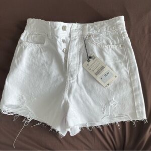 NWT Zara High Waisted Distressed Shorts